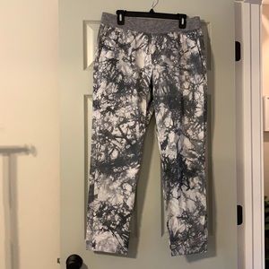 Cabi marble pant size medium